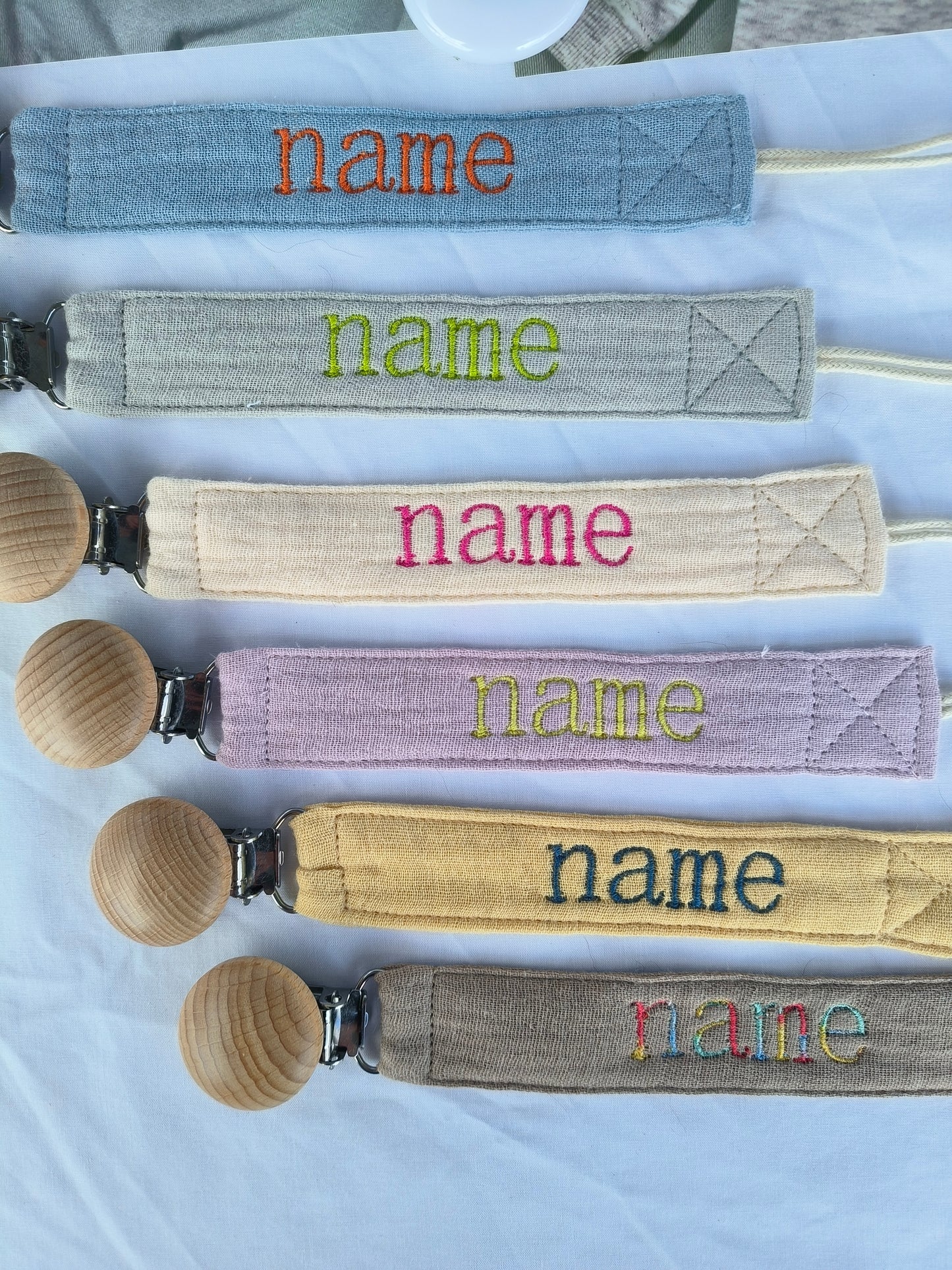 Embroidered Dummy Clip